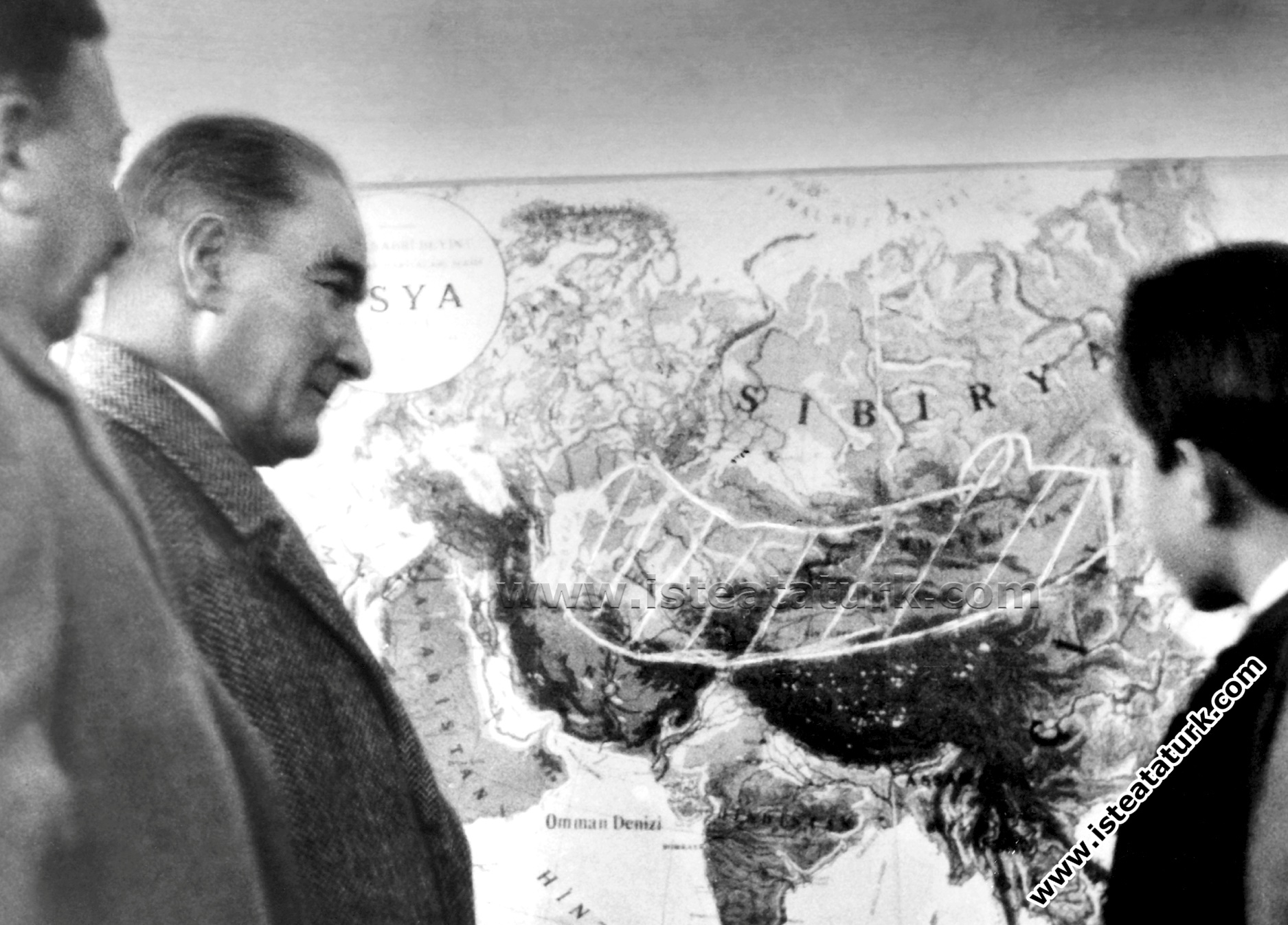Mustafa Kemal Atatürk Samsun Gezisinde (26.10.1930)
