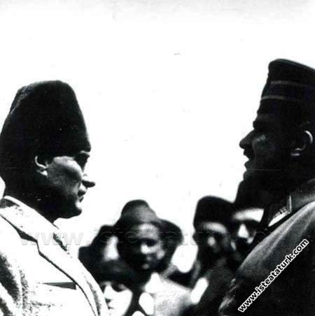 Cumhurbaşkanı Gazi Mustafa Kemal'in Dumlupınar'...