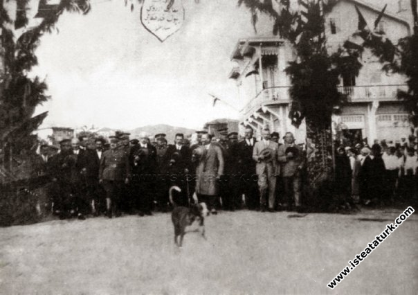 Mustafa Kemal Atatürk'ün Balıkesir'i ziyareti. ...