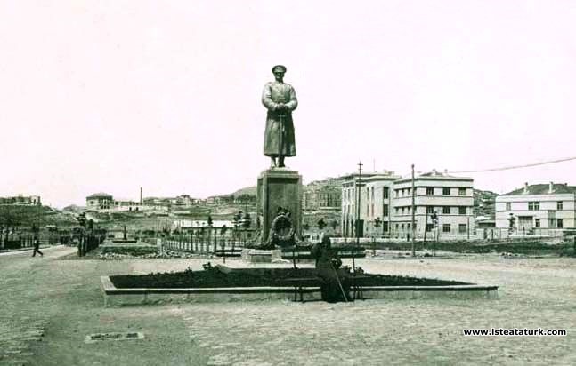 Atatürk Anıtı, Zafer alanı, Ankara