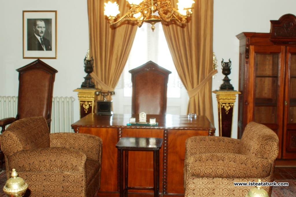 İzmir Atatürk Evi ve Müzesi 