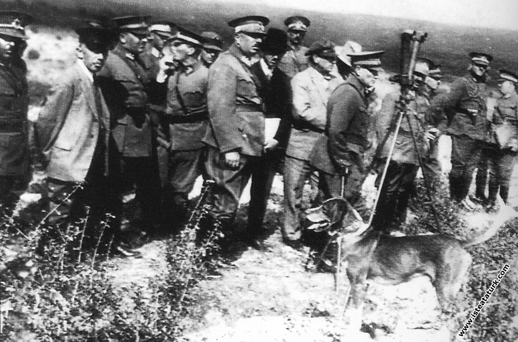 Ankara yakınlarında I. Ordu Manevraları'nda. (08.10.1926)