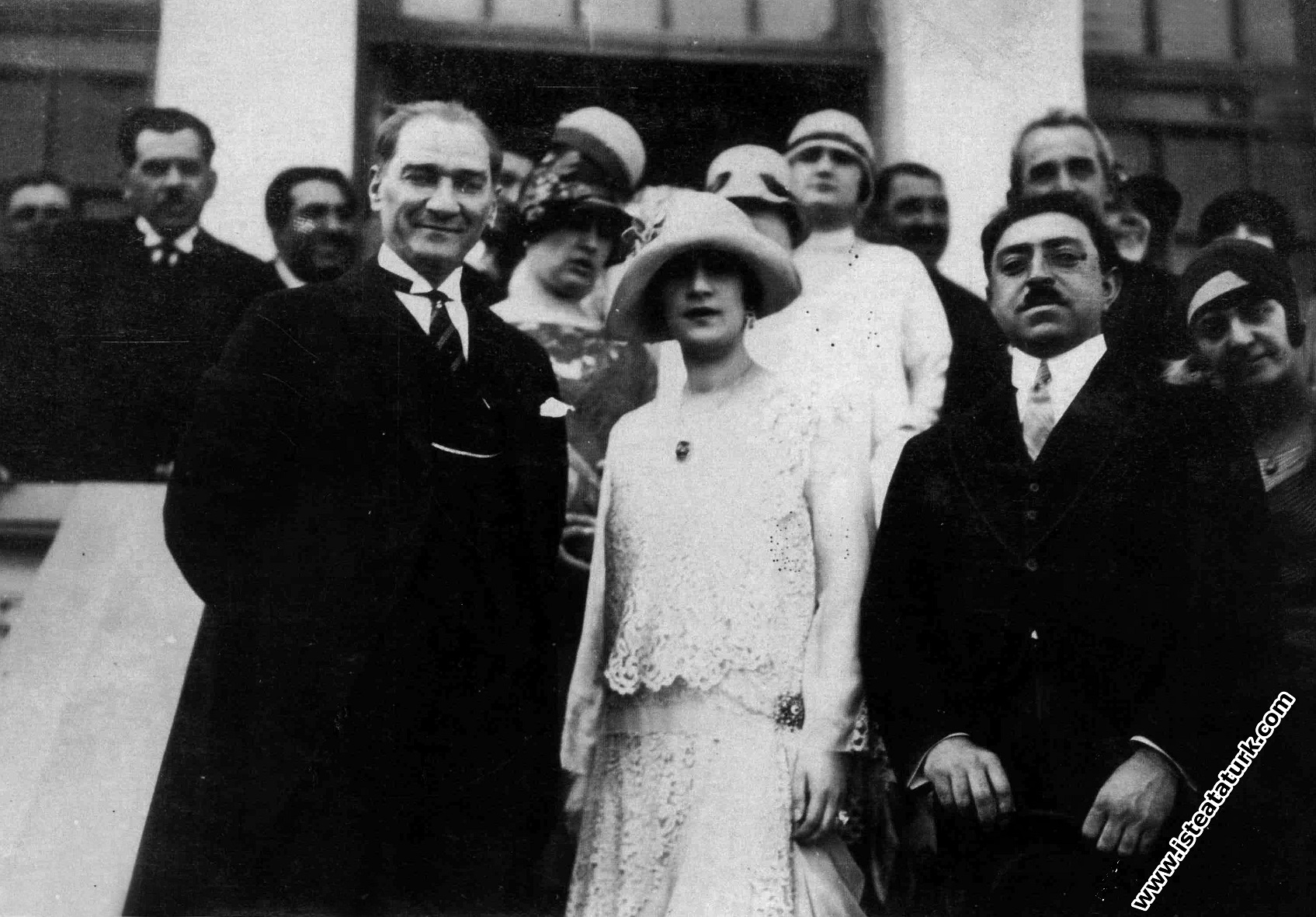 Mustafa Kemal Atatürk Afganistan Kralı Amanullah...