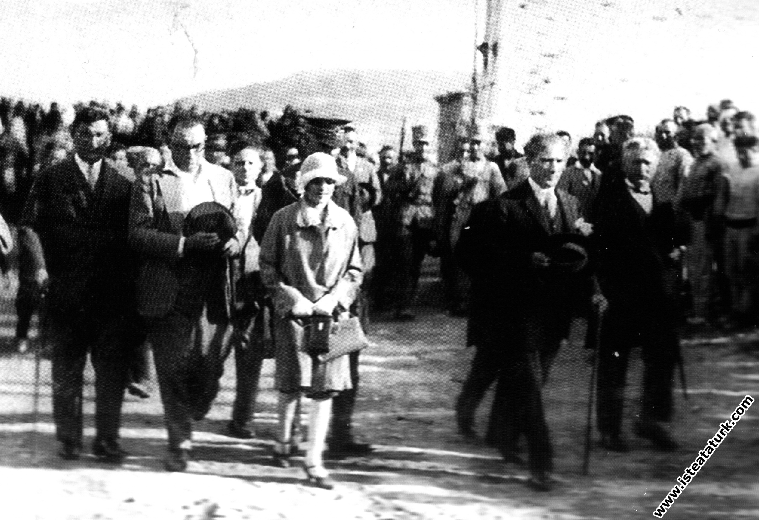 Mustafa Kemal Atatürk'ün Çanakkale'ye gelişi v...