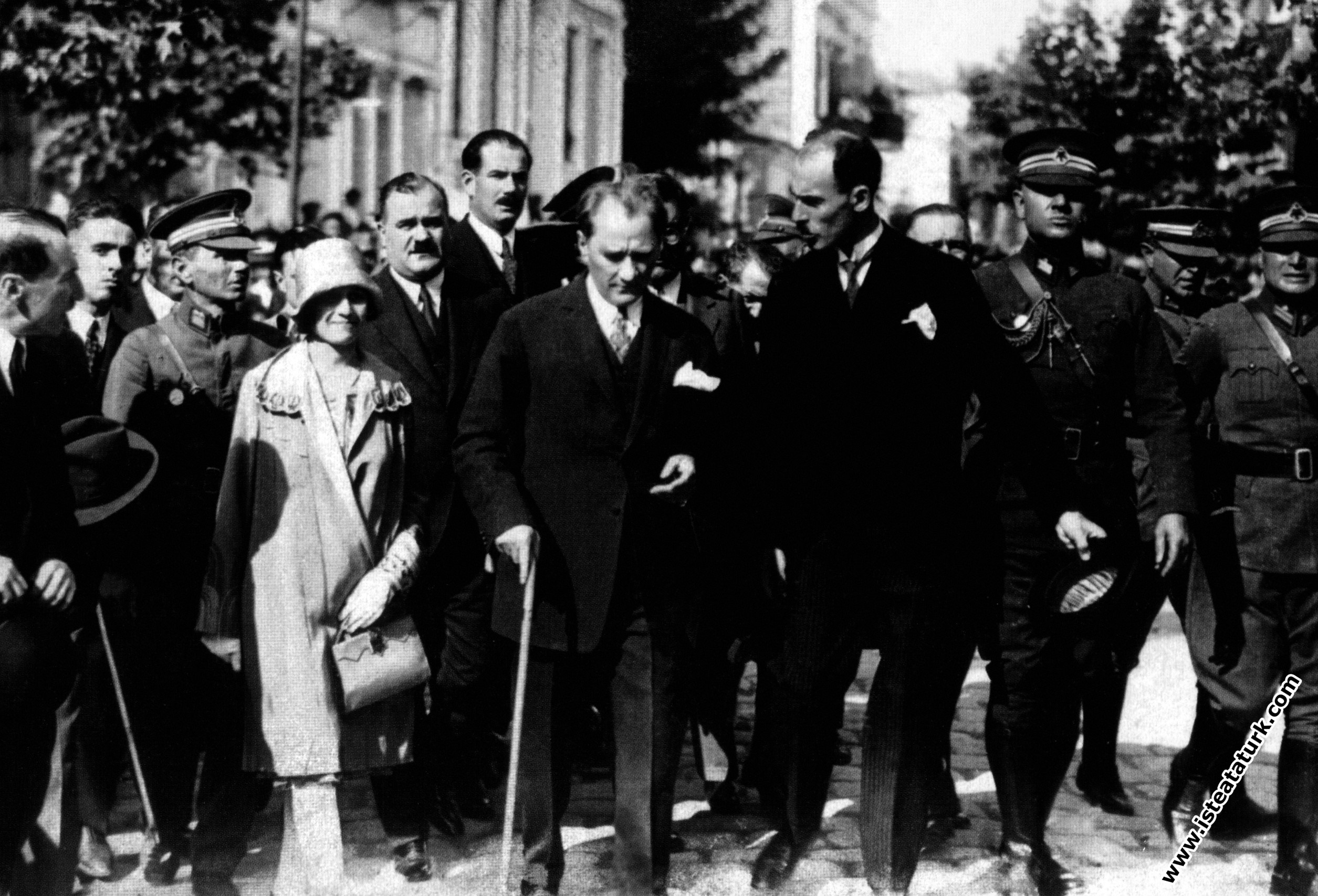 Mustafa Kemal Atatürk'ün Çanakkale'ye gelişi v...