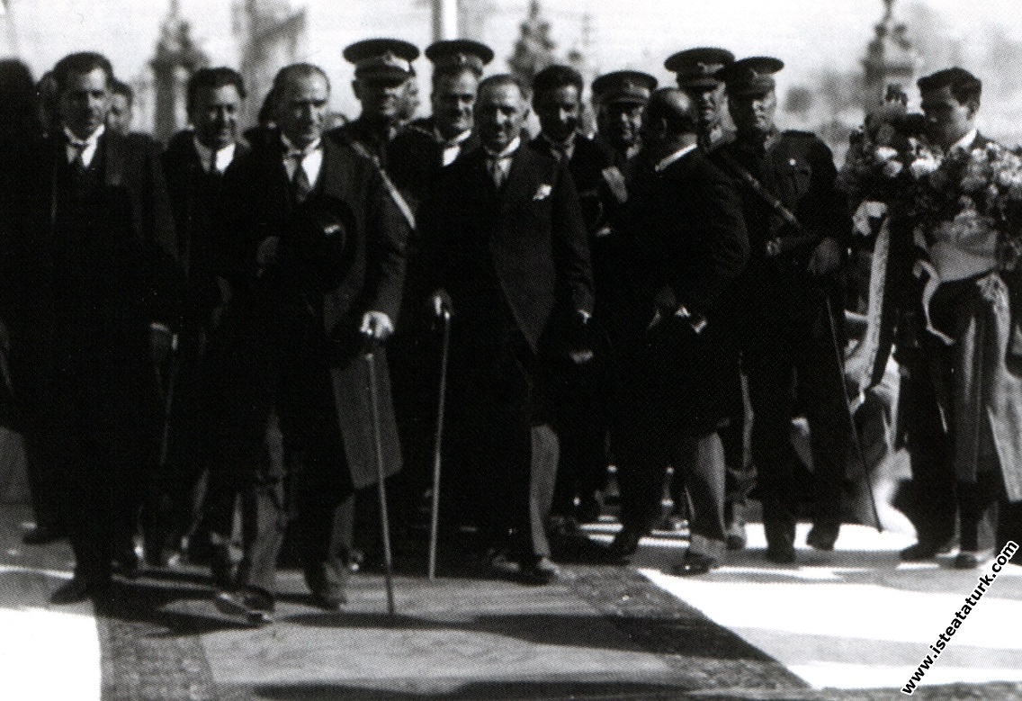 Mustafa Kemal Atatürk'ün Dolmabahçe Sarayı’n...
