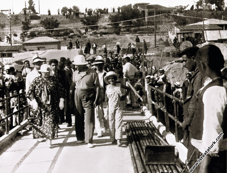 1935 7 te Atat rk Atat rk Hakk nda Bilmek stedi iniz Her ey