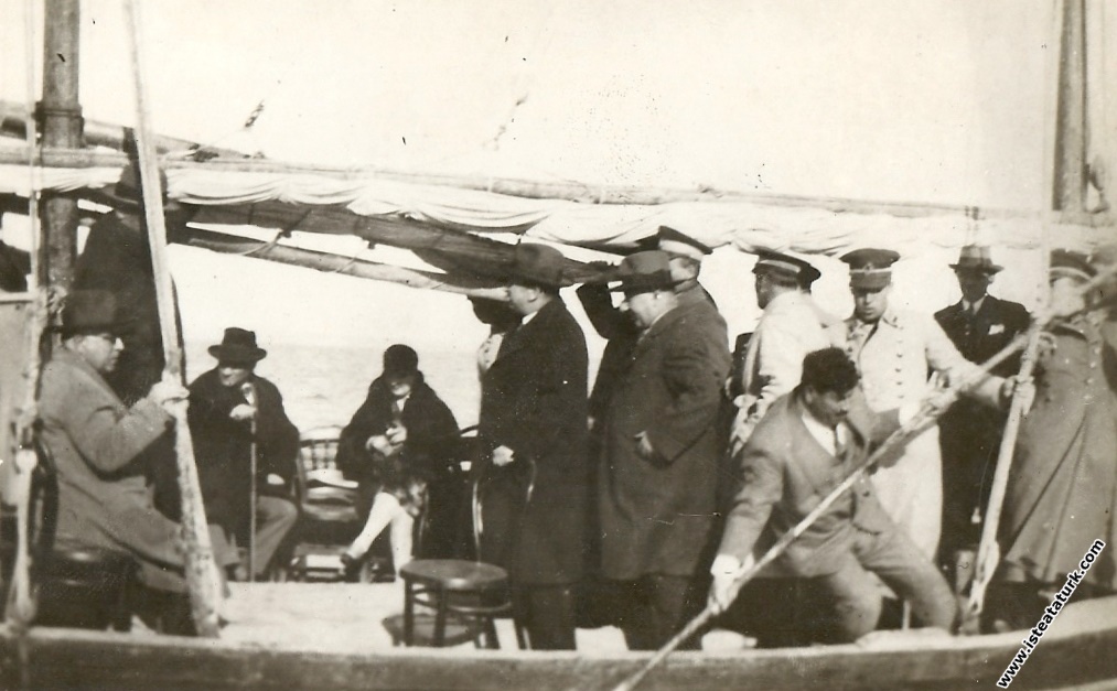 Mustafa Kemal Atatürk Antalya Limanı'nda. (18.02...