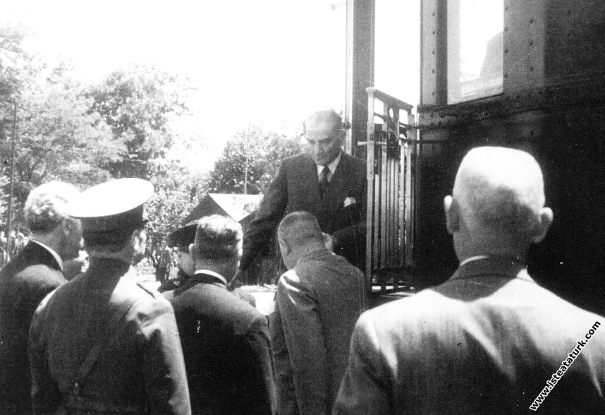Mustafa Kemal Atatürk'ün Haydarpaşa Garı'nda �...