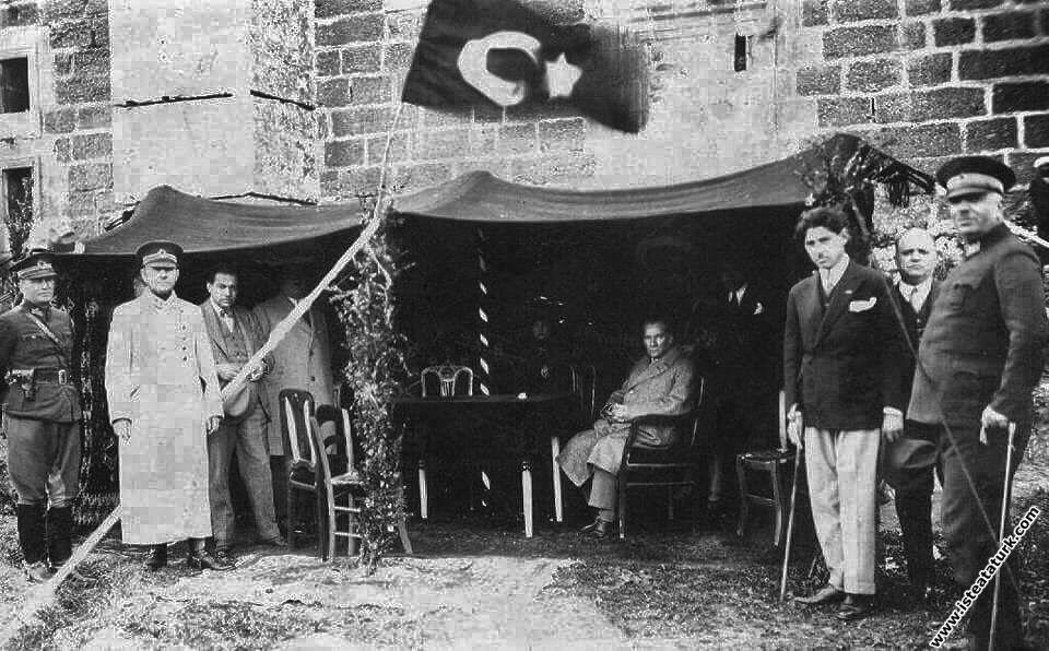 Mustafa Kemal Atatürk Antalya gezisinde Aspendos ...