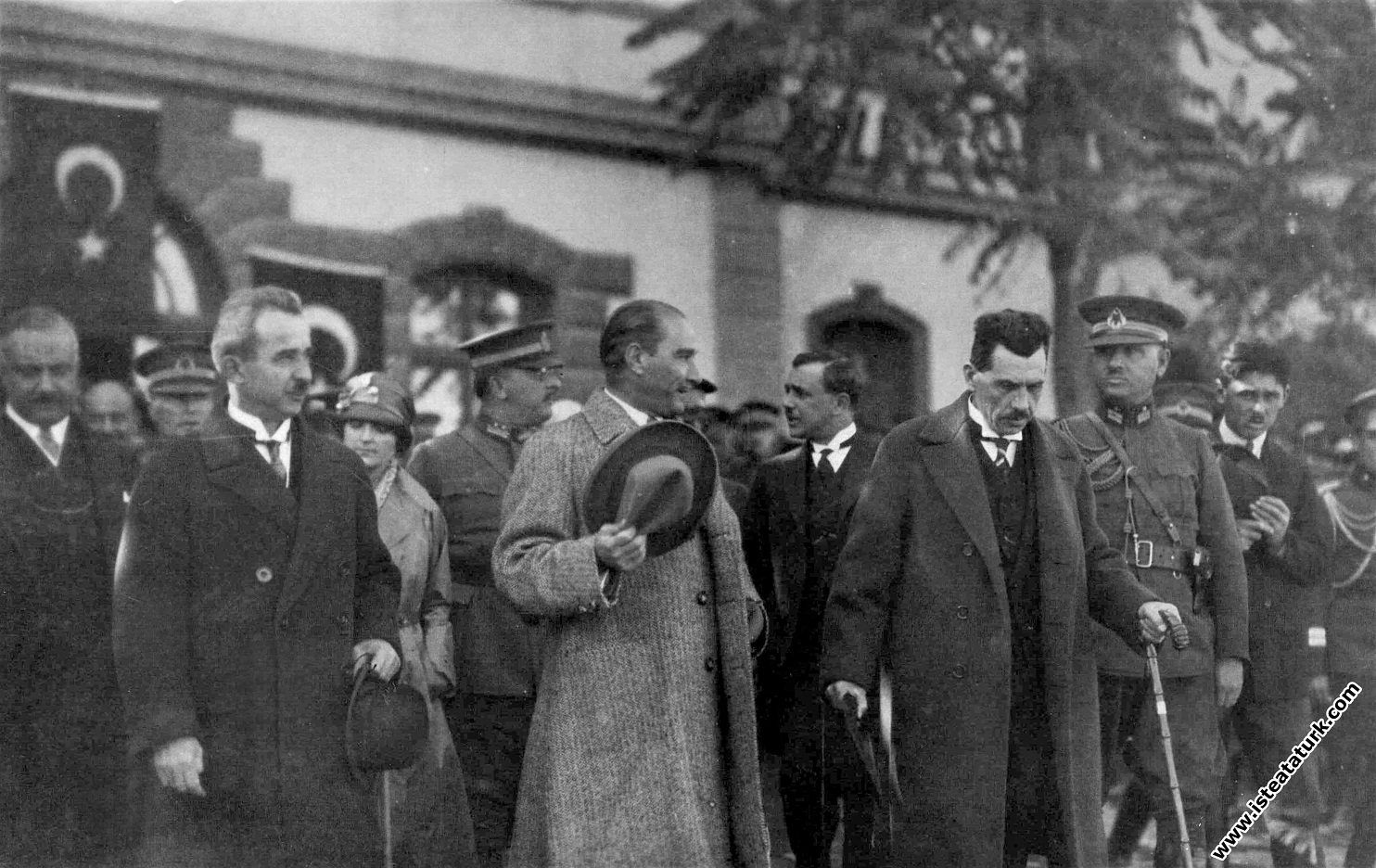 Mustafa Kemal Atatürk Ankara'da. (16.03.1929)...