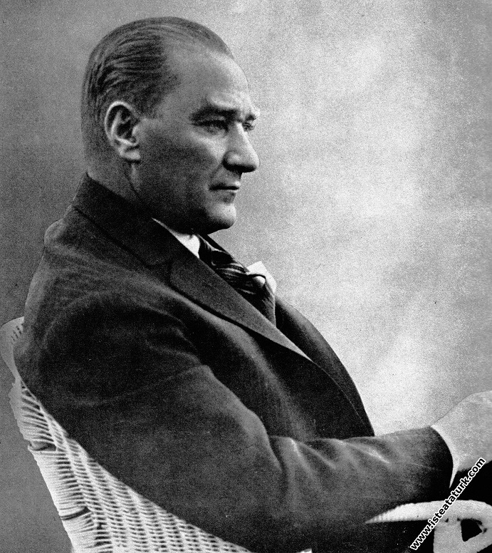 Mustafa Kemal Atatürk Gazi Orman Çiftliğinde. (...