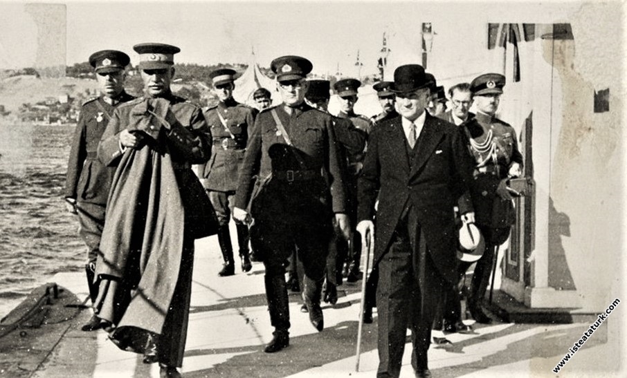 Mustafa Kemal Atatürk İran Şah'ı Pehlevi ile �...