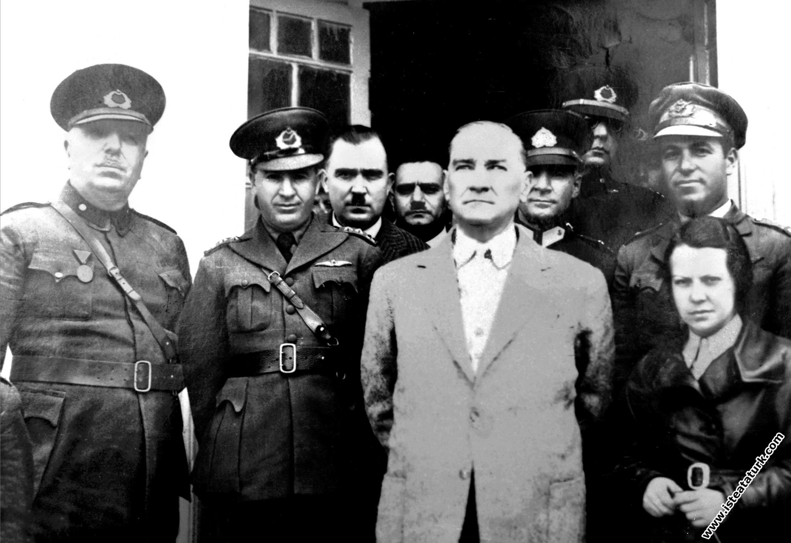 Mustafa Kemal Atatürk'ün Eskişehir Hava Okulu'n...