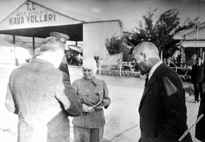 Mustafa Kemal Atatürk'ün Yeşilköy Havalimanı�...