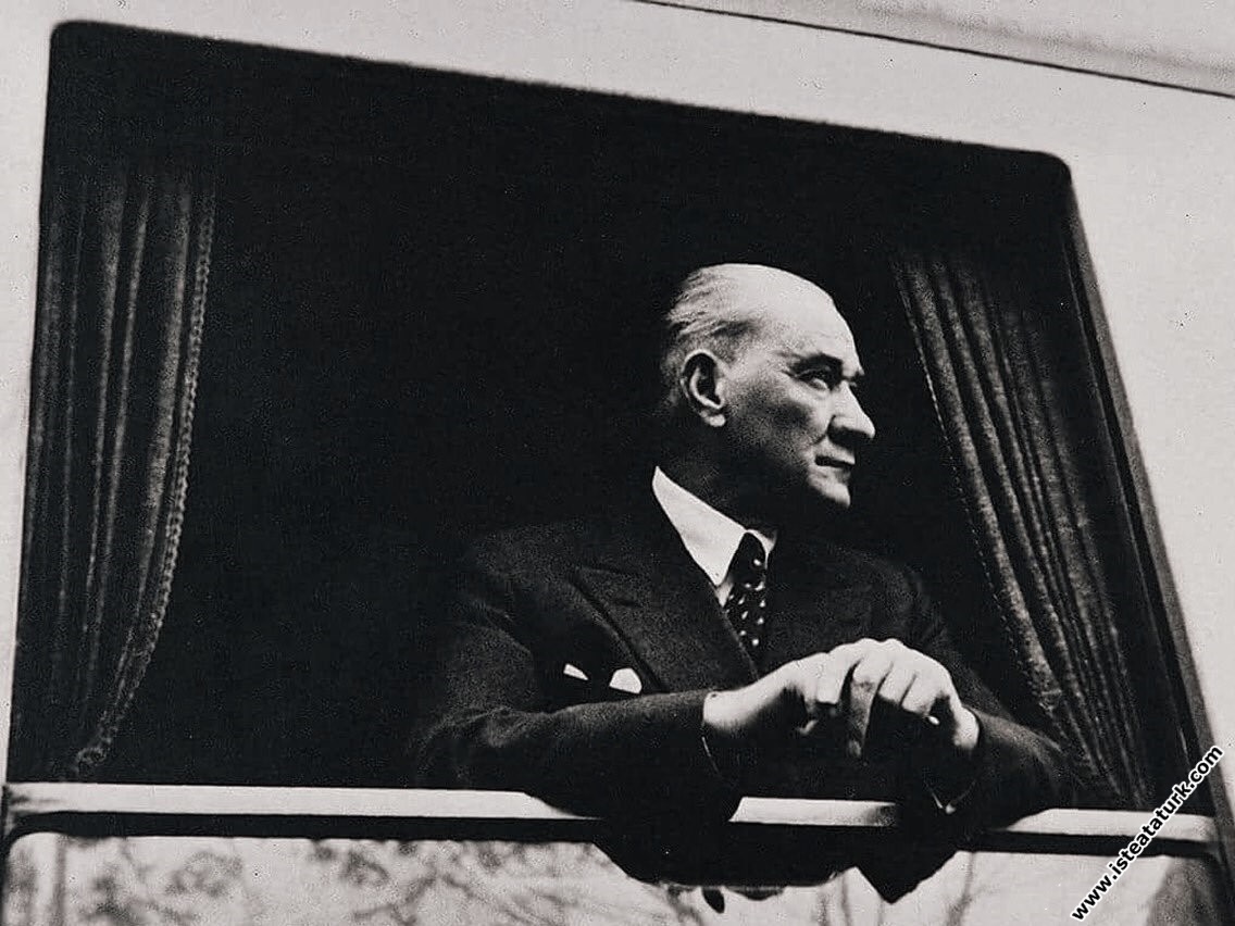 Mustafa Kemal Atatürk özel treninde, Afyon'dan a...