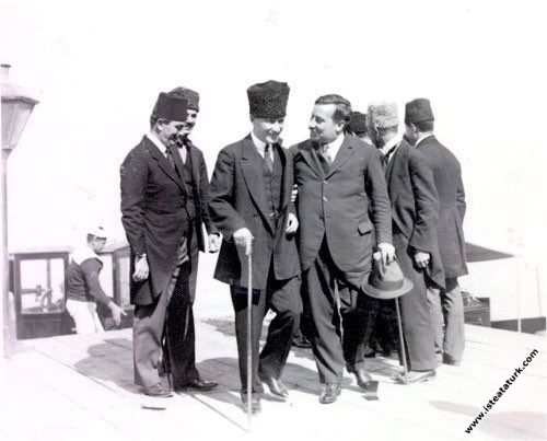 Mustafa Kemal Paşa, Franklin Bouillion'u Göztepe V...
