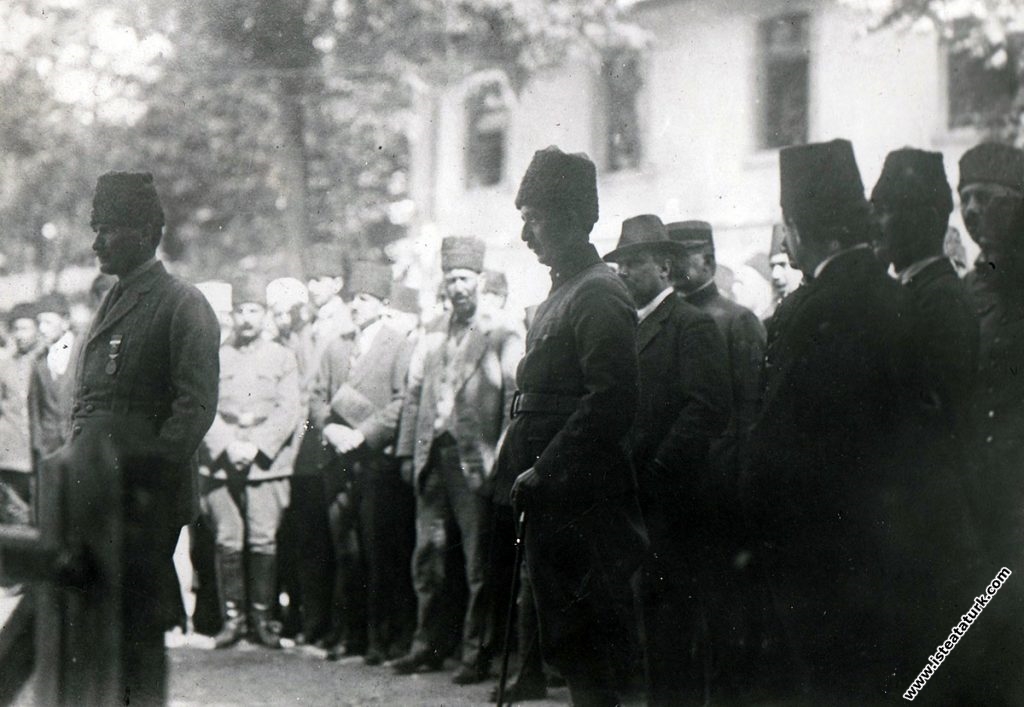 Mustafa Kemal Atatürk, Ankara Antlaşması görü...