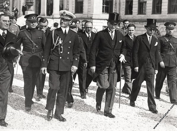 Mustafa Kemal Atatürk Yugoslav Kralı Alexandre i...