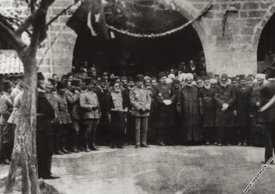 Tümgeneral Mustafa Kemal'in Diyarbakır’da II. ...