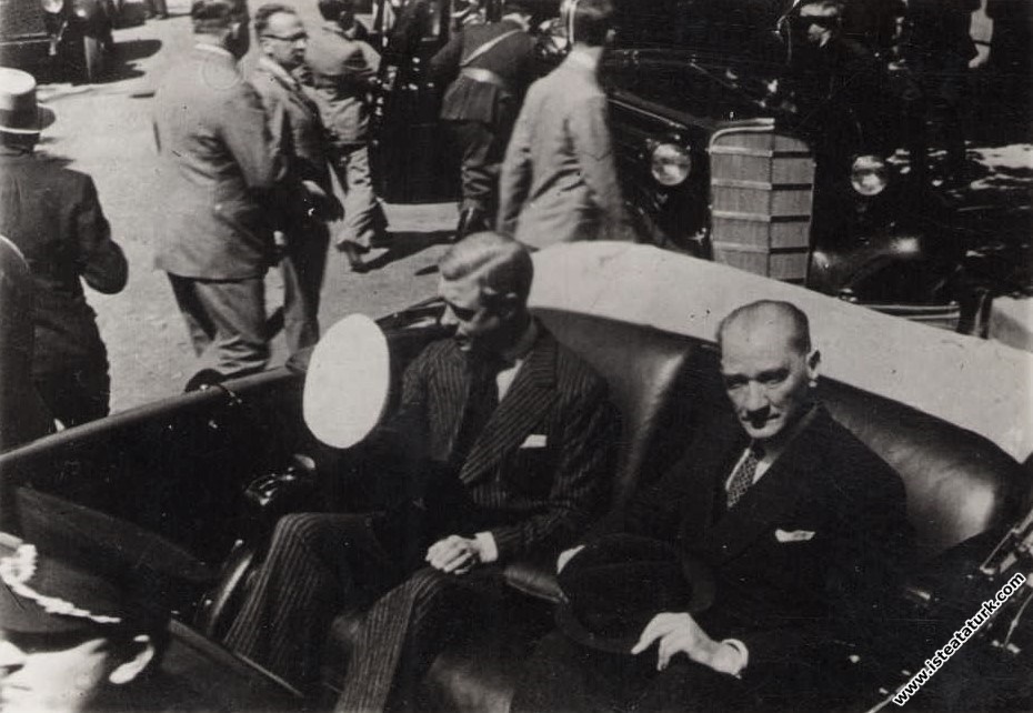 Mustafa Kemal Atatürk'ün İngiltere Kralı VIII....