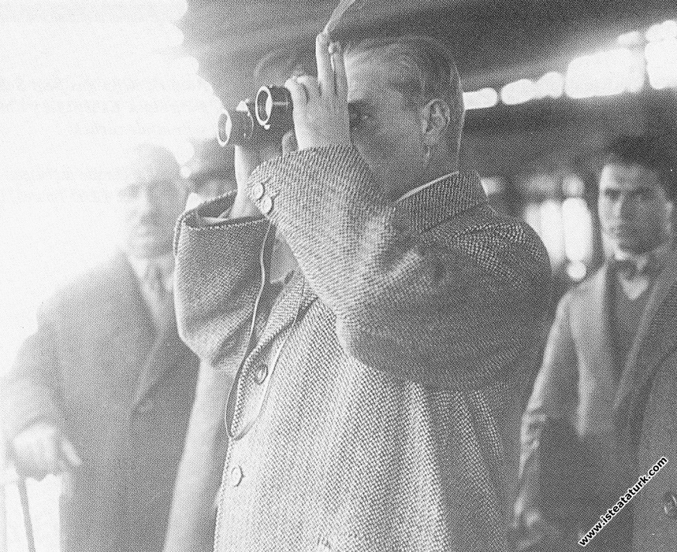 Mustafa Kemal Atatürk'ün İstanbul'a gelişi. (01.12.1930)