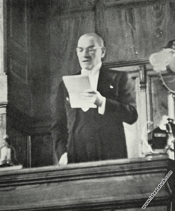 Atatürk’ün Türkiye Büyük Millet Meclisi'nin 5. Dönem 3. Yasama Yılını Açış Konuşması. (01.11.1937)