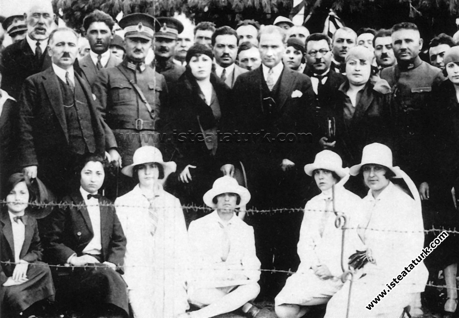 Mustafa Kemal Atatürk'ün Bilecik-Bozüyük Gezisi (20.05.1926) 